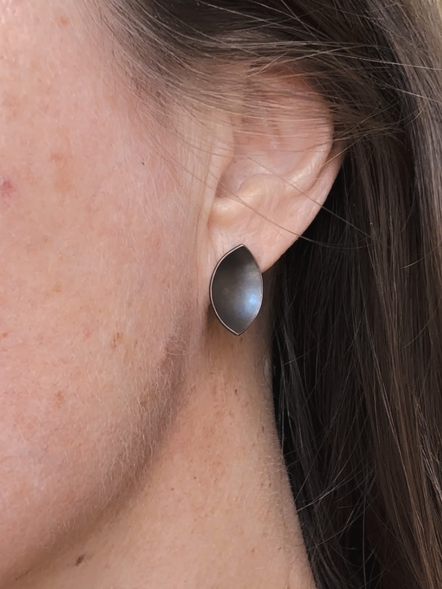 Petal stud earrings- Large [ready to ship]