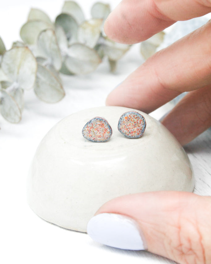 Bitty post, stud earrings