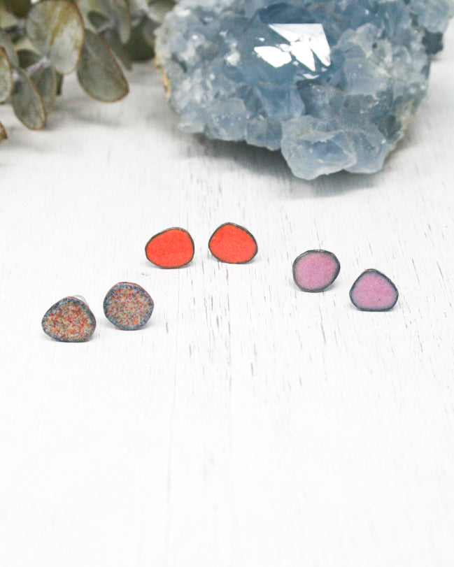 Bitty post, stud earrings