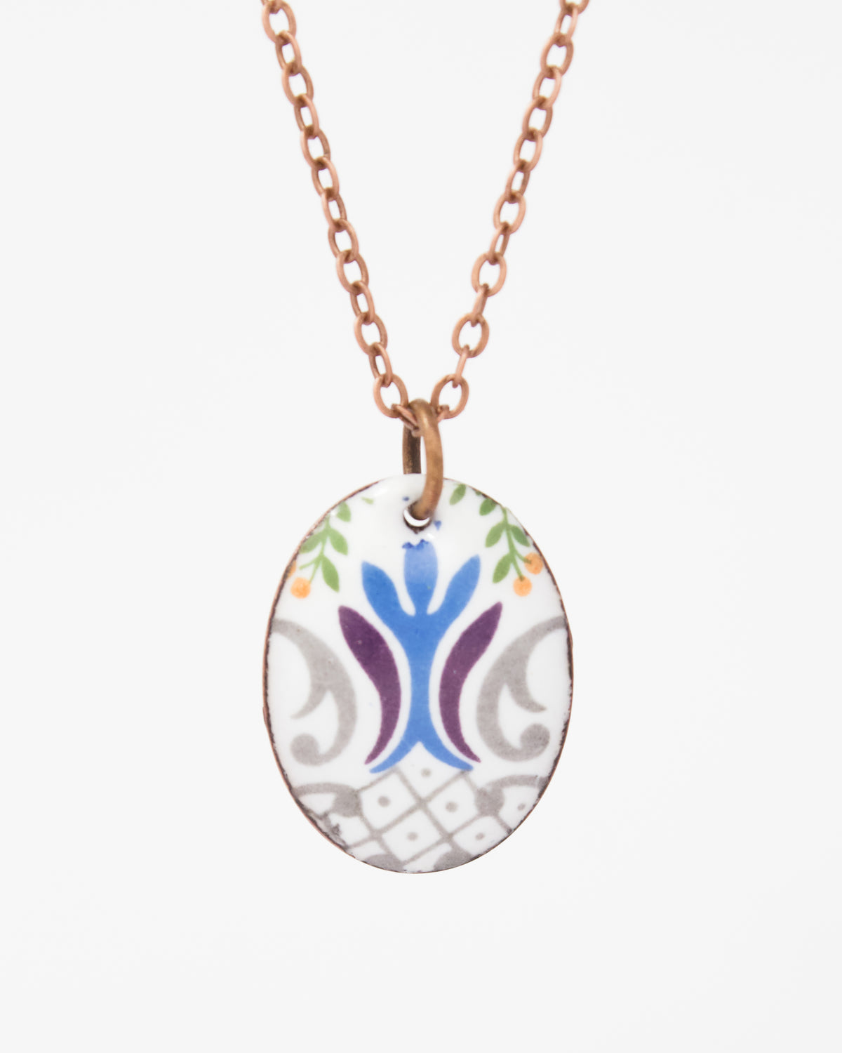 Vintage Revival Necklace. Blomma. Small medallion