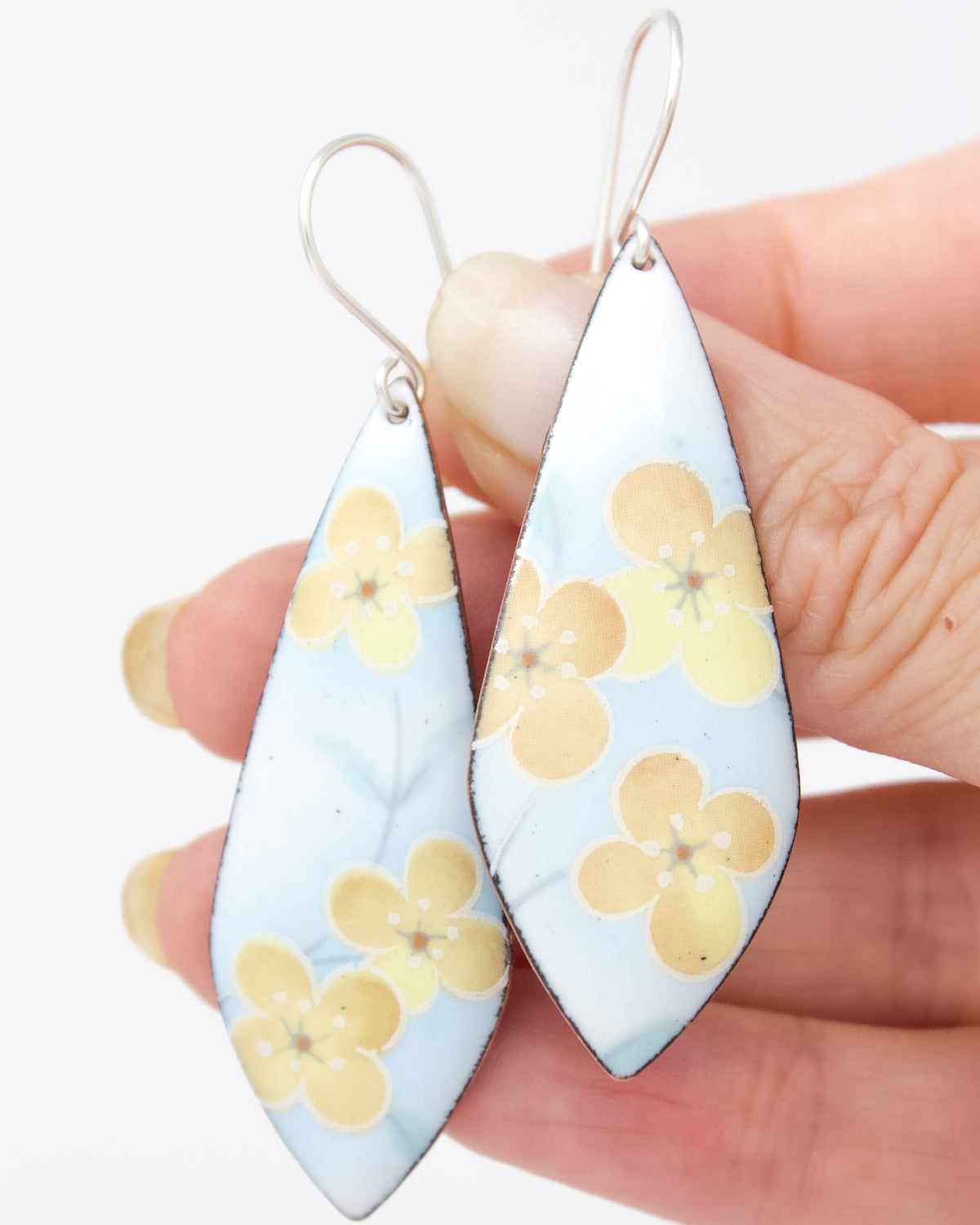 Vintage Revival Earrings, Buttercup Blues, Leaf