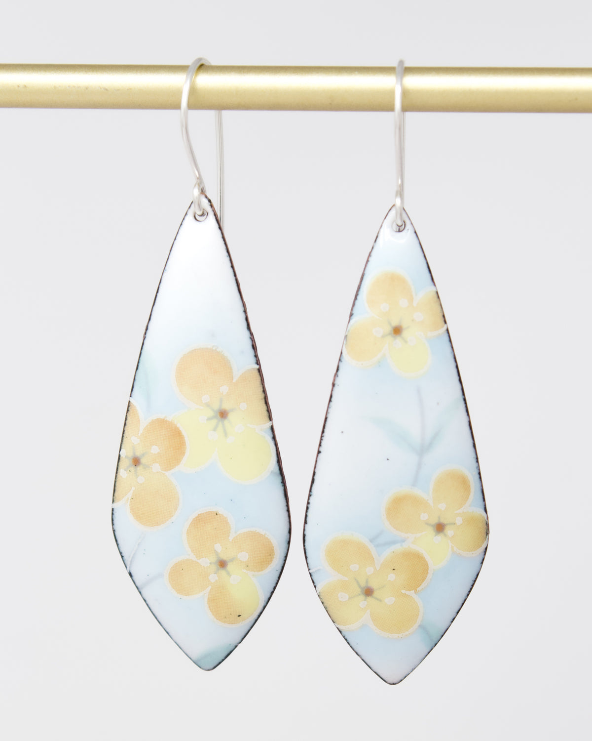 Vintage Revival Earrings, Buttercup Blues, Leaf