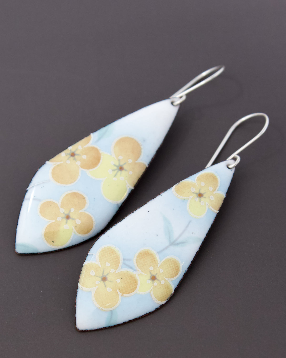 Vintage Revival Earrings, Buttercup Blues, Leaf