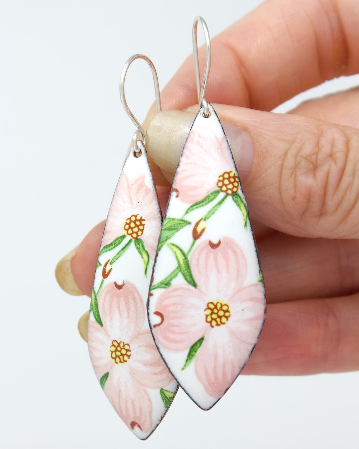 Vintage Revival Earrings, Dogwood, Leaf