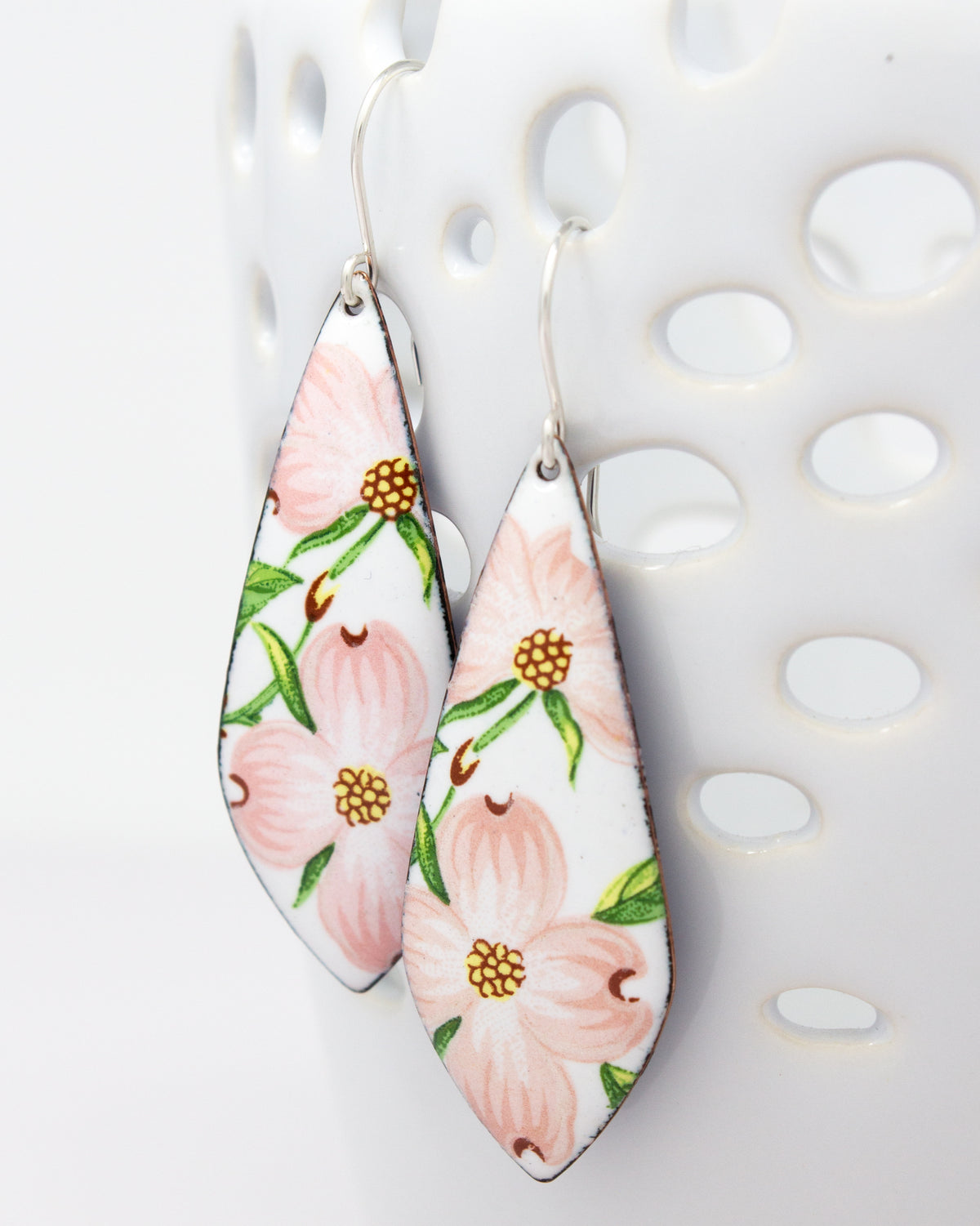 Vintage Revival Earrings, Dogwood, Leaf