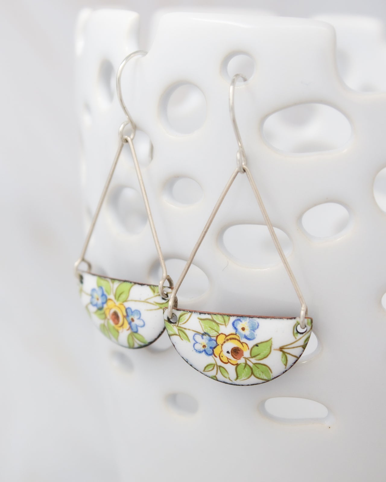 Petite Bouquet Vintage Revival Earrings, Contain