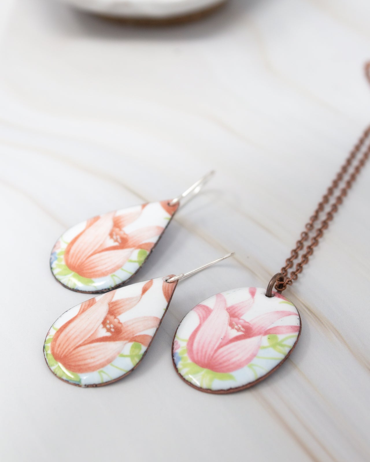 Tulip Tree Vintage Revival Necklace, Large Medallion