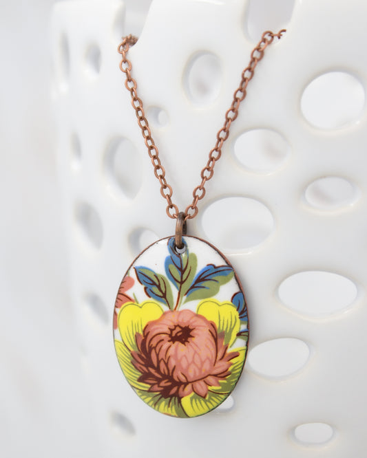 Cottage Garland Vintage Revival Necklace, Large Medallion