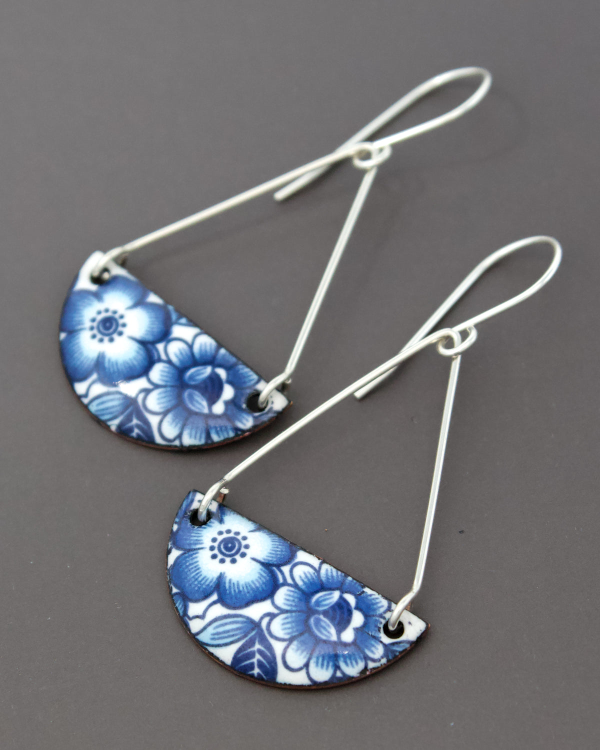 Vintage Revival Earrings, Blue Heritage, Contain