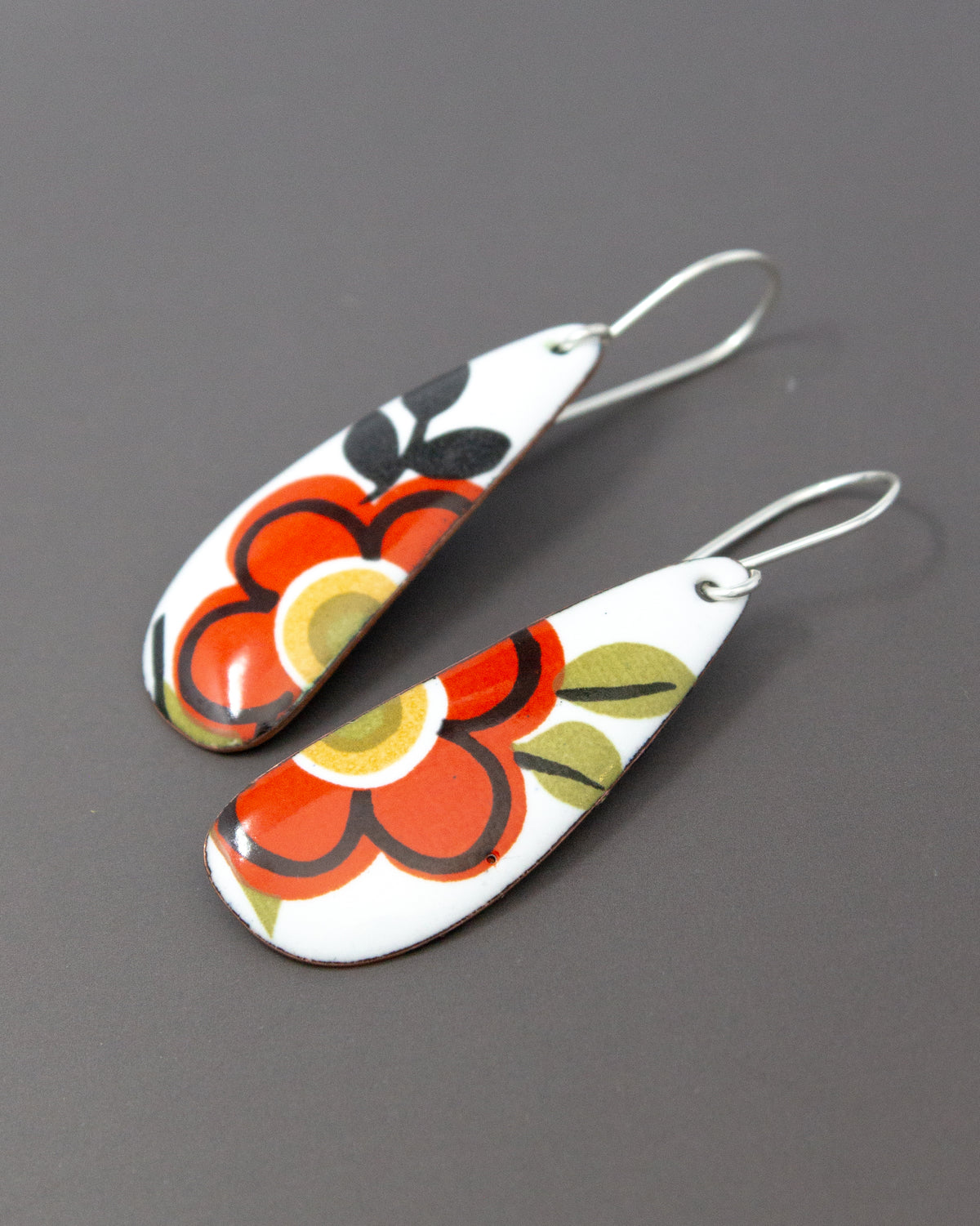 Retro Red Drop Vintage Revival Earrings