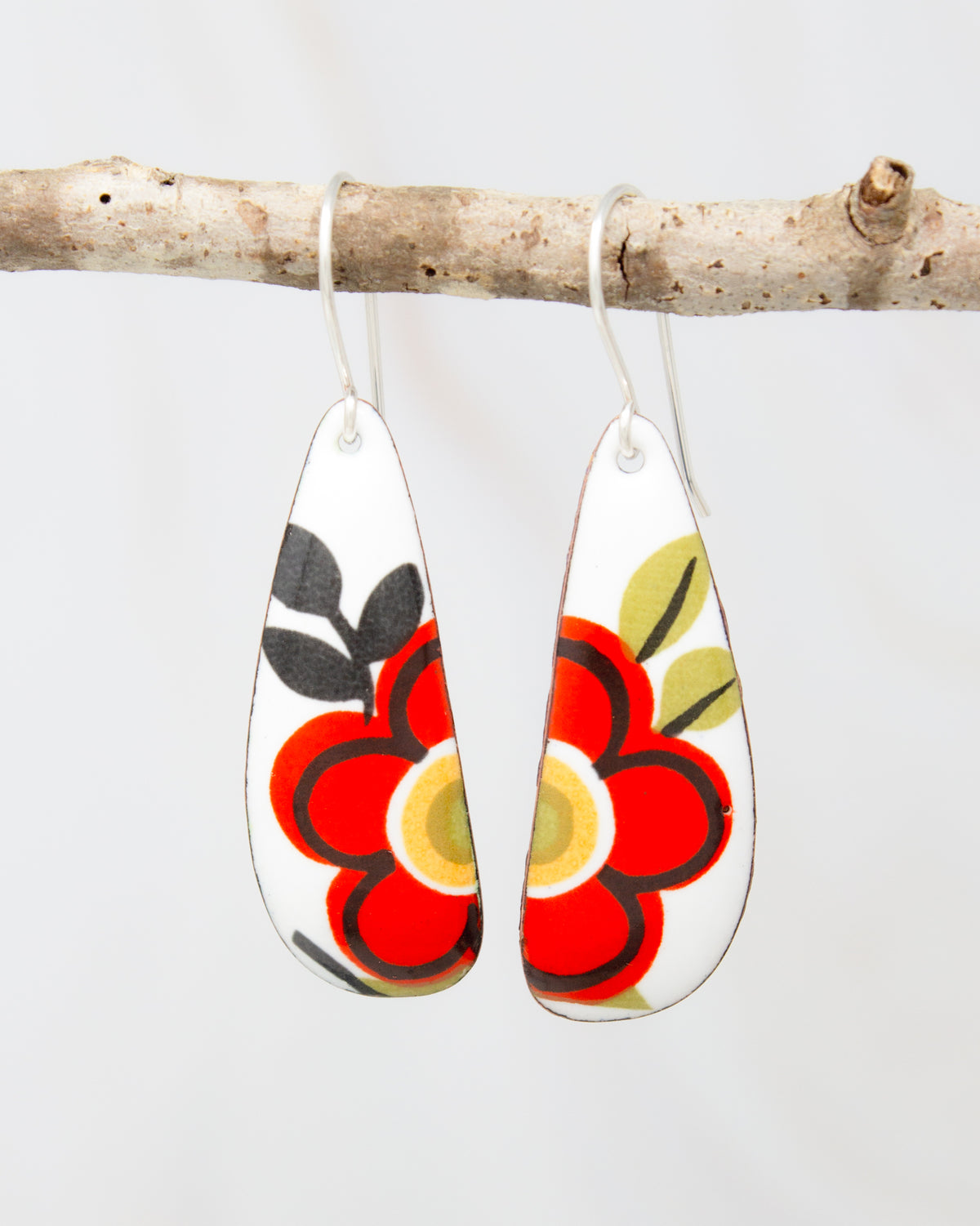 Retro Red Drop Vintage Revival Earrings