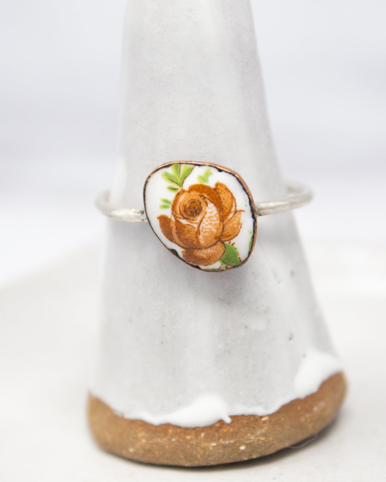 Vintage Revival Ring Sz 8