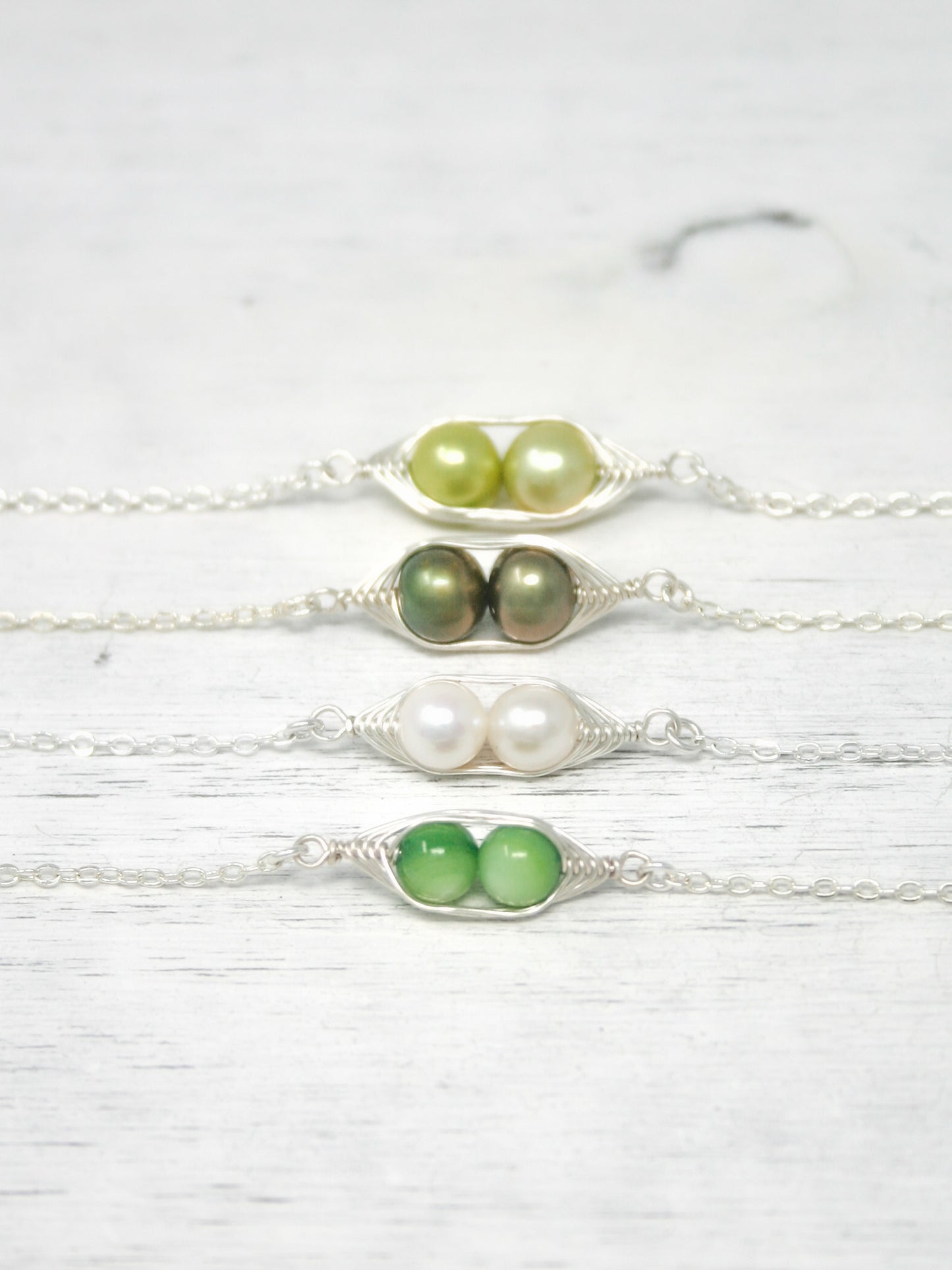 Two peas in a pod bracelet [made to order]