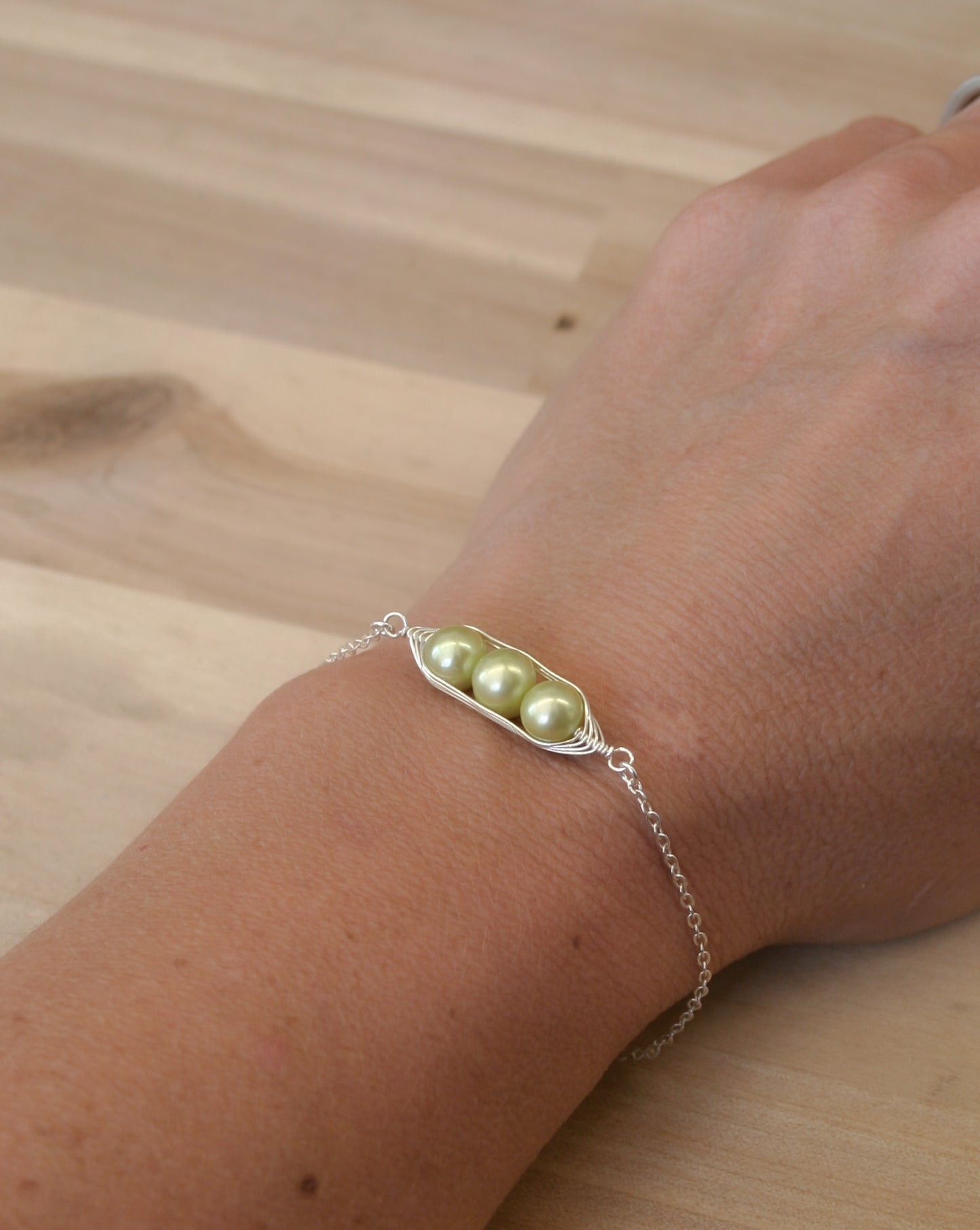 Three peas in a pod bracelet [made to order]