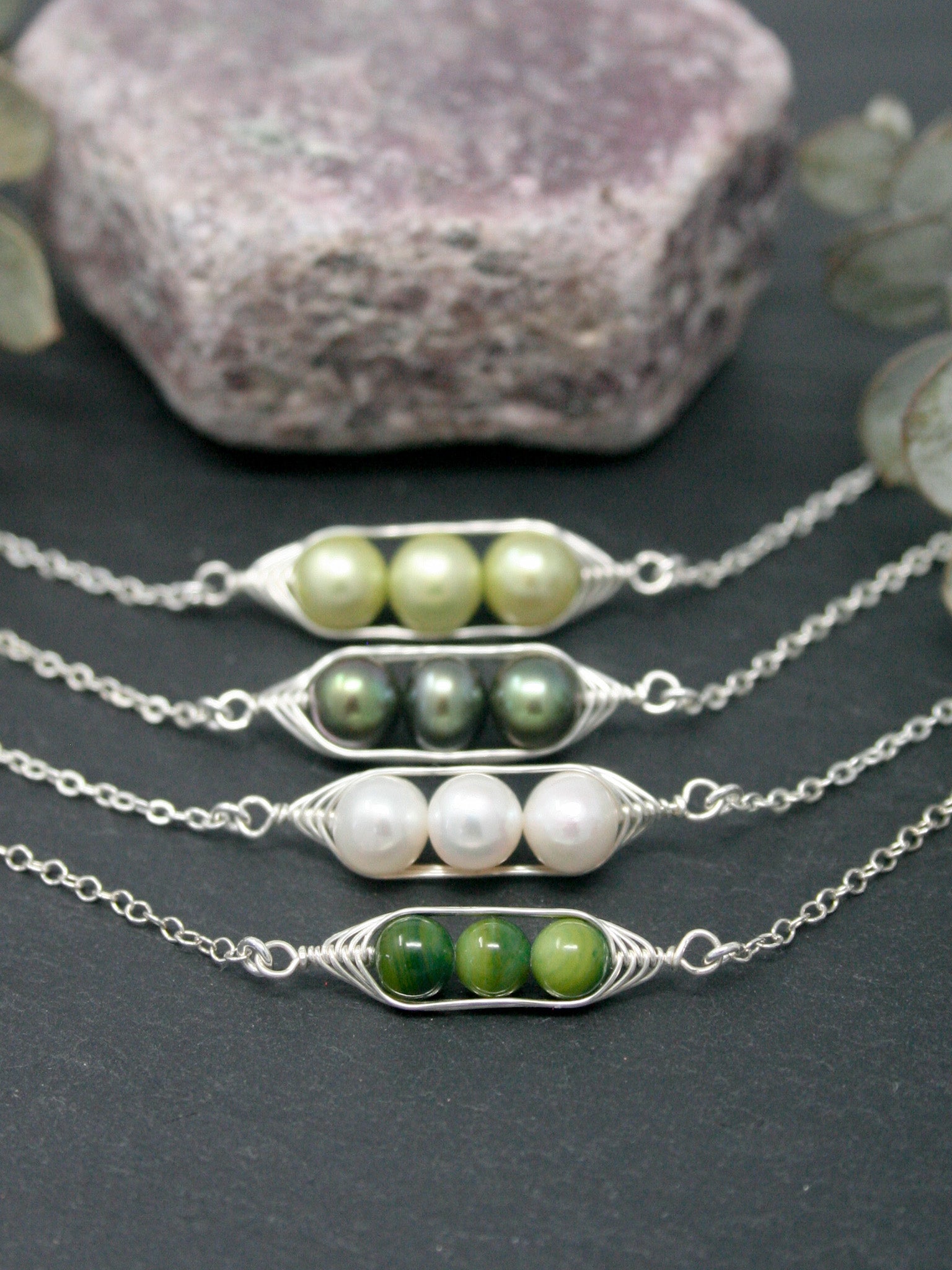 Three peas in sale a pod necklace