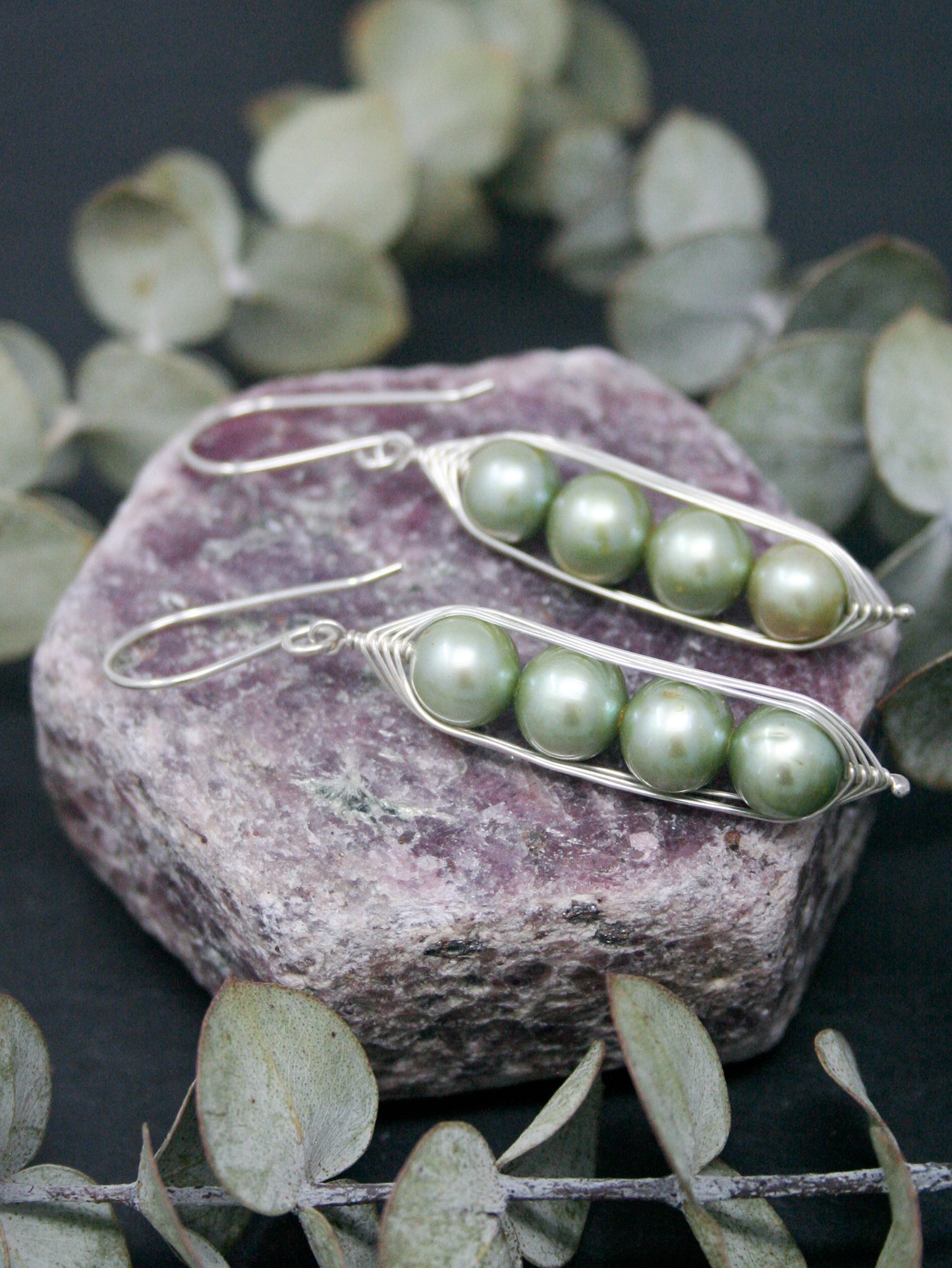 Four peas in a pod earrings [made to order]