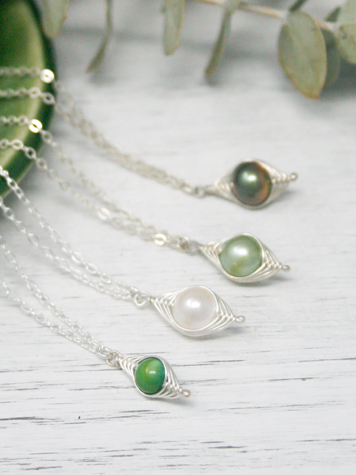 One pea in a pod necklace [made to order]